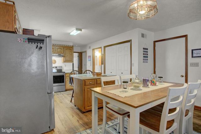 712 MARDEN AVENUE N, Shippensburg, PA 17257