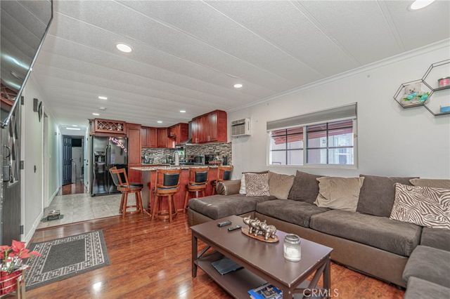 1850 W Orangethorpe 24, Fullerton, CA 92833