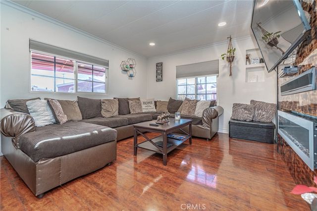 1850 W Orangethorpe 24, Fullerton, CA 92833