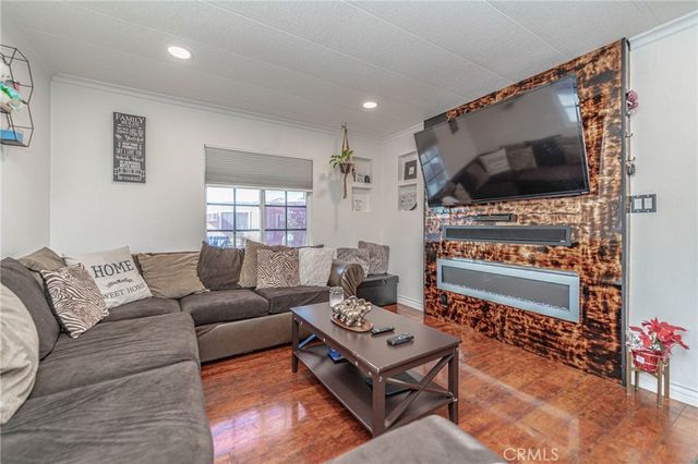 1850 W Orangethorpe 24, Fullerton, CA 92833