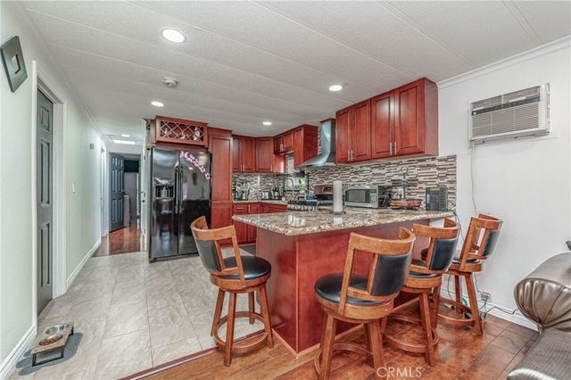 1850 W Orangethorpe 24, Fullerton, CA 92833