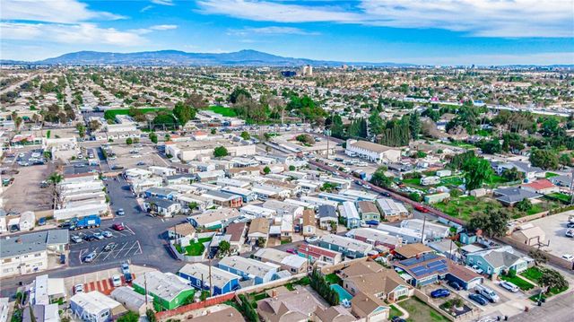 1850 W Orangethorpe 24, Fullerton, CA 92833