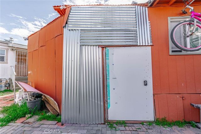 1850 W Orangethorpe 24, Fullerton, CA 92833