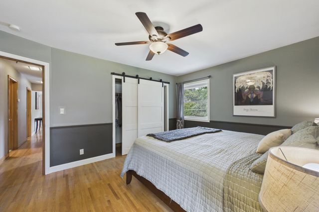 2640 Noble Avenue N, Golden Valley, MN 55422
