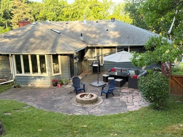 2640 Noble Avenue N, Golden Valley, MN 55422