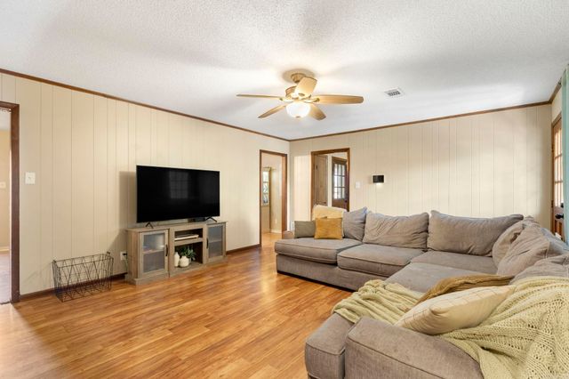 3405 Bunker Hill, North Little Rock, AR 72116