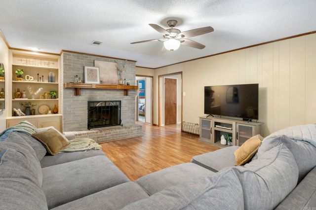 3405 Bunker Hill, North Little Rock, AR 72116