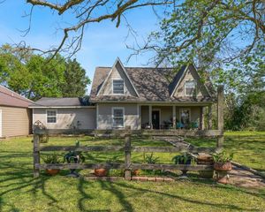 3809 Fm 2853, Palacios, TX 77465