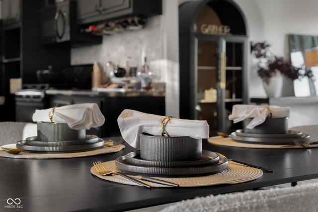 4230 River Road, Columbus, IN 47203