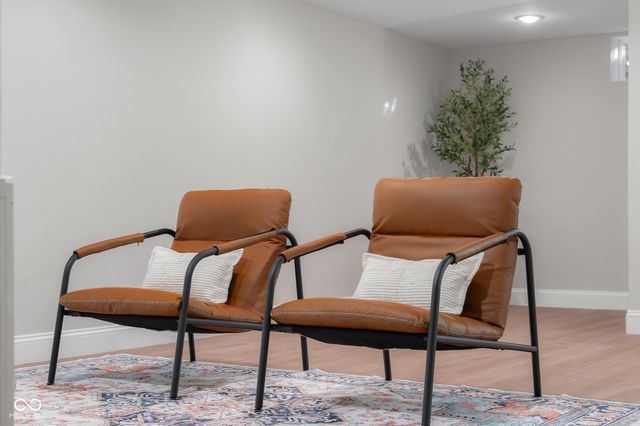 4230 River Road, Columbus, IN 47203