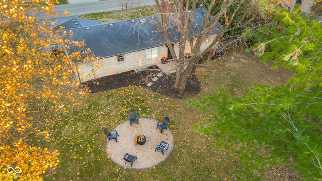 4230 River Road, Columbus, IN 47203