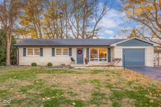 4230 River Road, Columbus, IN 47203