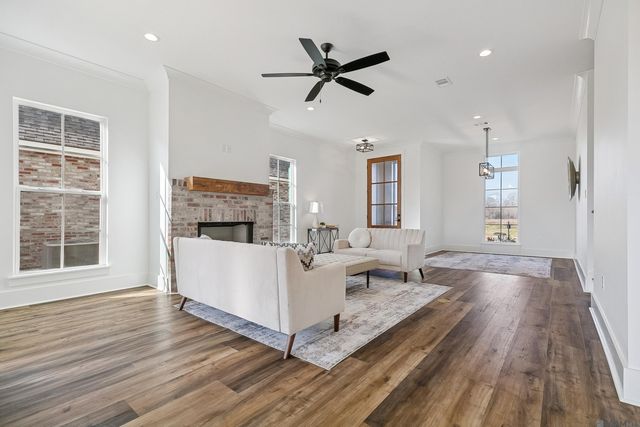 7184 Rue Lierre, Zachary, LA 70791