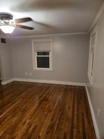 5 Clifford St 2, Boston, MA 02136