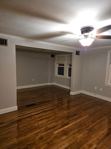 5 Clifford St 2, Boston, MA 02136