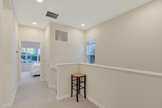 1105 Banyan Drive, Hollywood, FL 33021