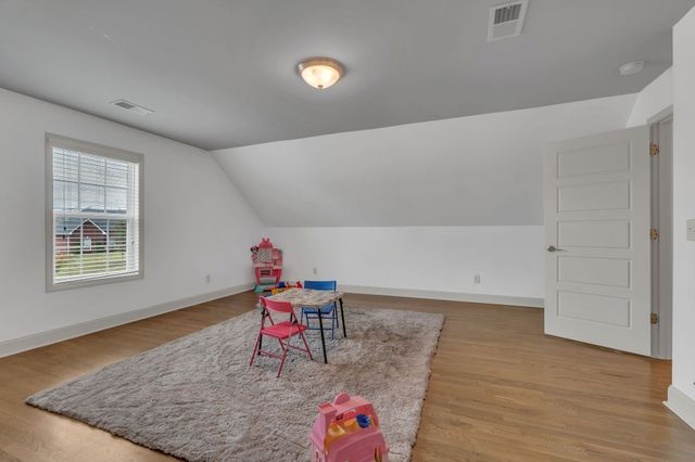 300 Patsy Pl, Smyrna, TN 37167