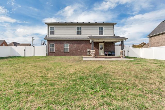 300 Patsy Pl, Smyrna, TN 37167