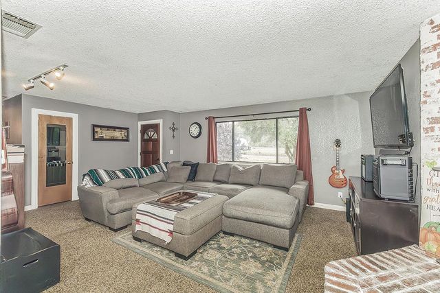 29545 Oak Meadow Road, Tollhouse, CA 93667