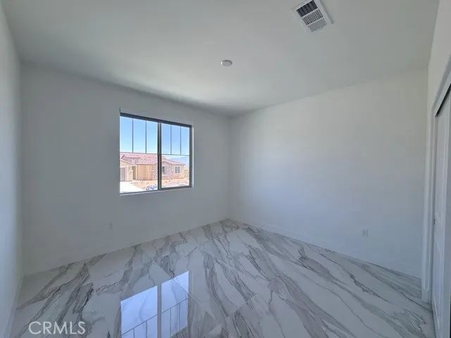 25061 River Peak Drive, Menifee, CA 92586