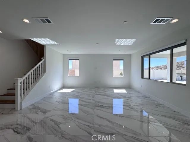 25061 River Peak Drive, Menifee, CA 92586