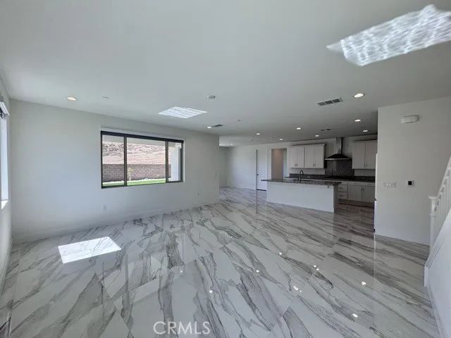 25061 River Peak Drive, Menifee, CA 92586