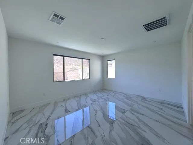 25061 River Peak Drive, Menifee, CA 92586