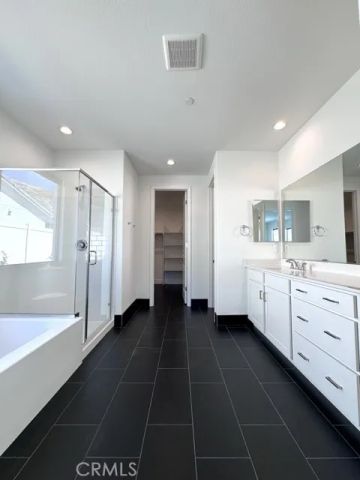 25061 River Peak Drive, Menifee, CA 92586