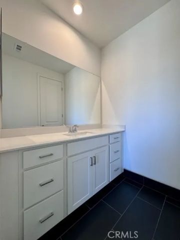 25061 River Peak Drive, Menifee, CA 92586