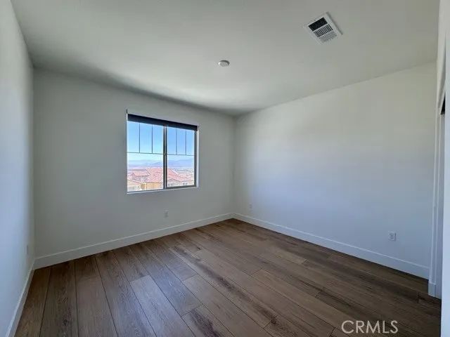 25061 River Peak Drive, Menifee, CA 92586