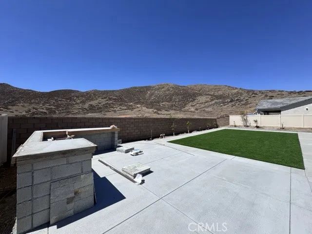 25061 River Peak Drive, Menifee, CA 92586