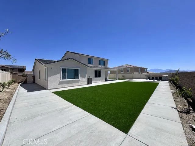 25061 River Peak Drive, Menifee, CA 92586
