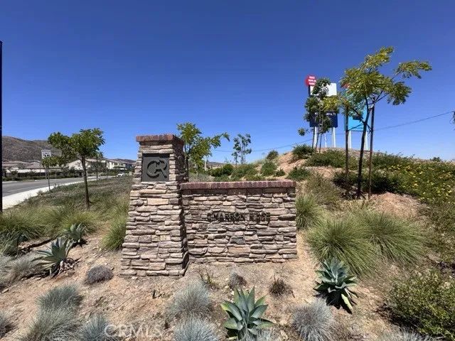 25061 River Peak Drive, Menifee, CA 92586