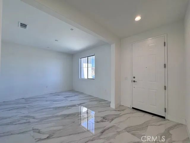 25061 River Peak Drive, Menifee, CA 92586