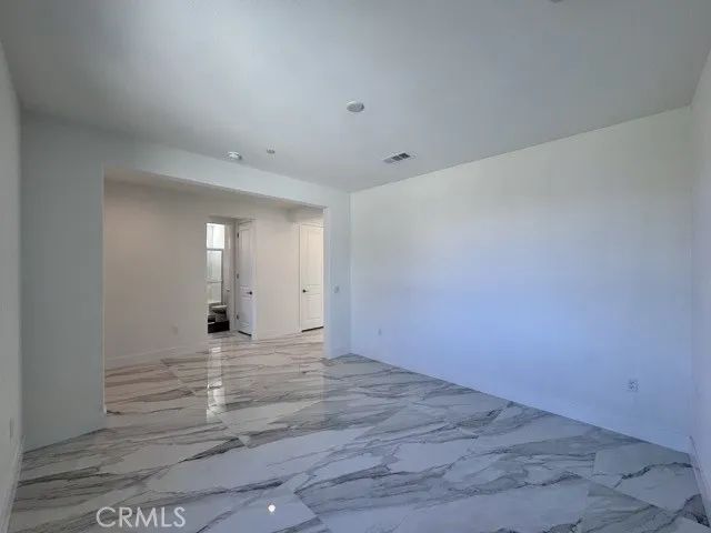 25061 River Peak Drive, Menifee, CA 92586