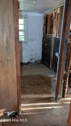 425 Barney Tyler Road, Hallsboro, NC 28442