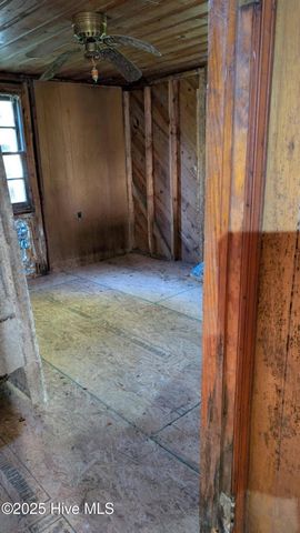 425 Barney Tyler Road, Hallsboro, NC 28442