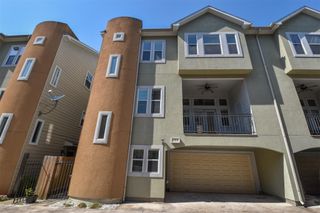 1141 W 24th Street B, Houston, TX 77008