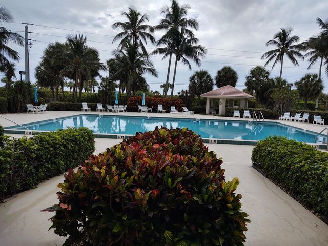 5047 N Highway A1a 801, Hutchinson Island, FL 34949