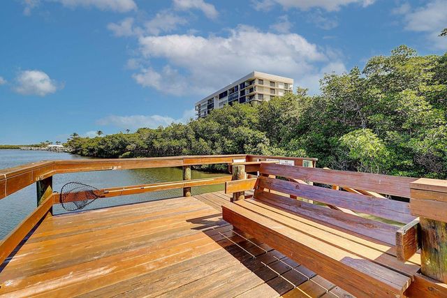 5047 N Highway A1a 801, Hutchinson Island, FL 34949