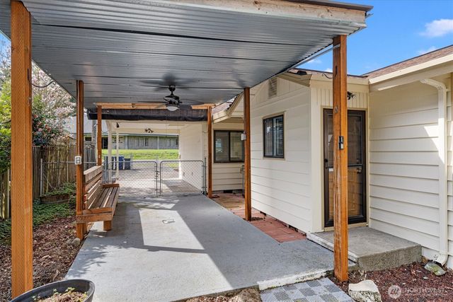 13648 28th Place S, Seatac, WA 98168