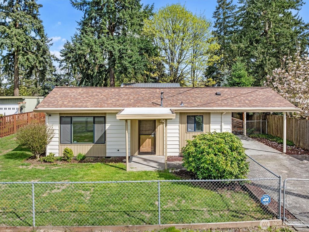 13648 28th Place S, Seatac, WA 98168