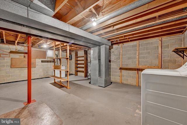 210 WINTERSTOWN RD, Red Lion, PA 17356