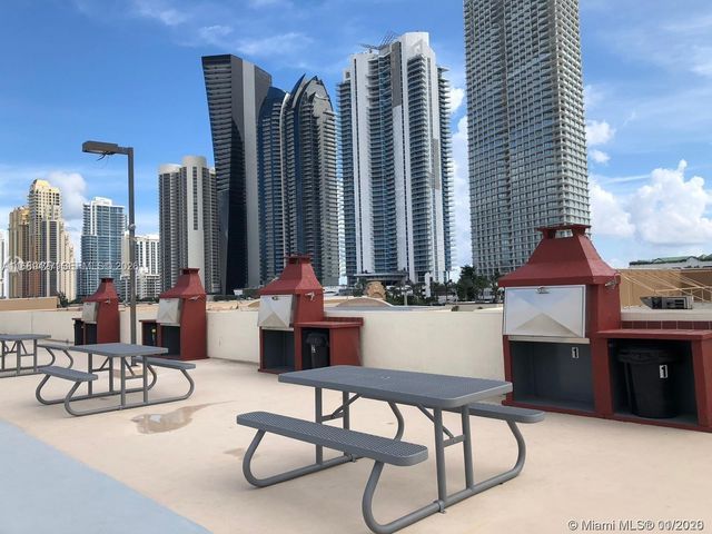 17021 N Bay Road 412IV, Sunny Isles Beach, FL 33160