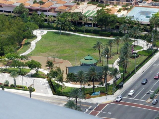 17021 N Bay Road 412IV, Sunny Isles Beach, FL 33160