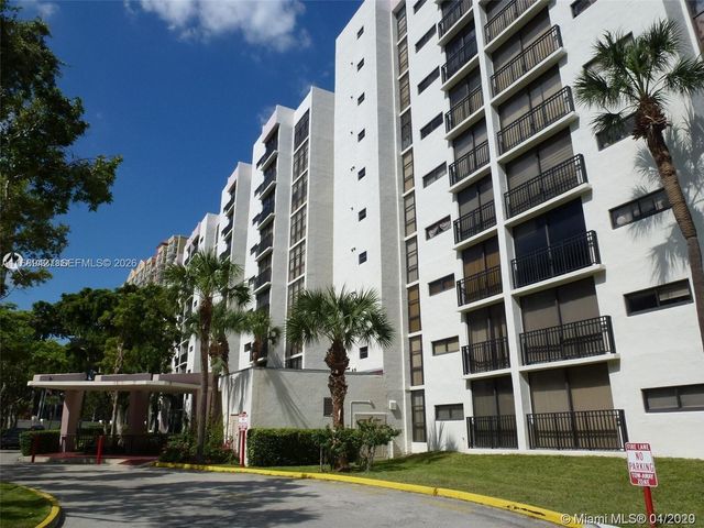 17021 N Bay Road 412IV, Sunny Isles Beach, FL 33160