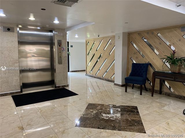 17021 N Bay Road 412IV, Sunny Isles Beach, FL 33160