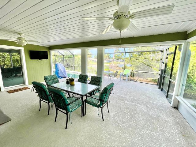 98 HOURGLASS DRIVE, Venice, FL 34293