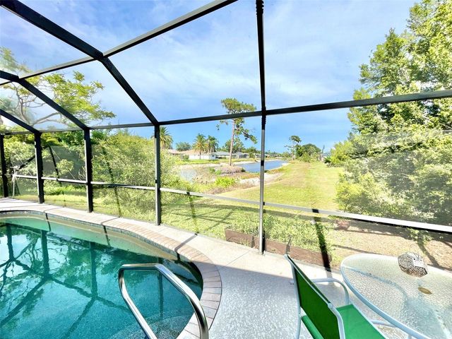 98 HOURGLASS DRIVE, Venice, FL 34293