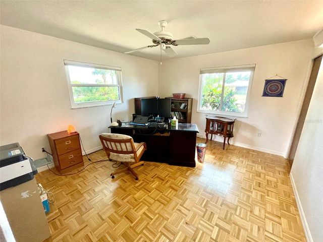 98 HOURGLASS DRIVE, Venice, FL 34293